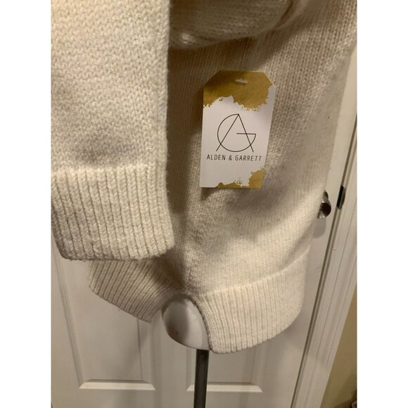 Madewell Cream Cropped Knit Sweater W/ Face Lips Smile, Size XS - Picture 5 of 8